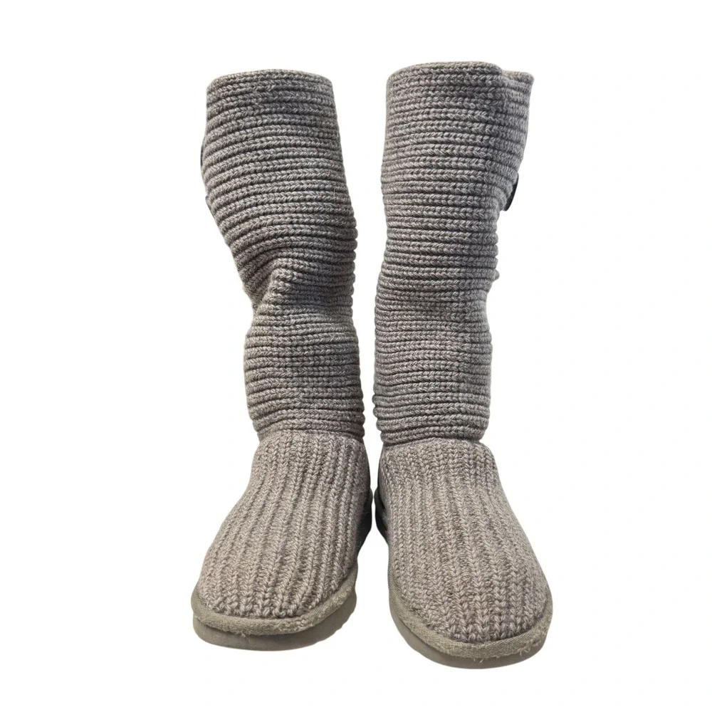 UGG Classic Cardy Knit Gray Boots Women's Size 5 Style 1016555‎